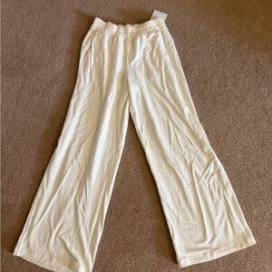 lululemon athletica be calm mid rise wife Cream Wide-Leg Pants